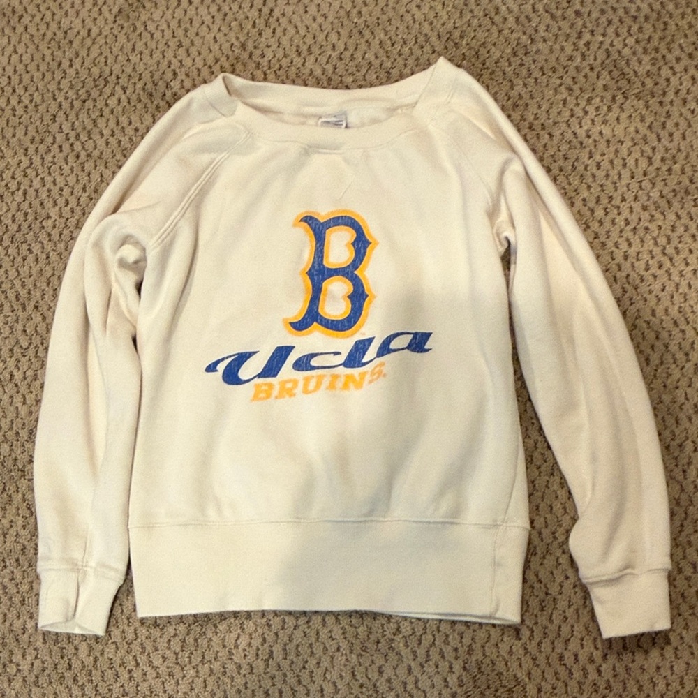 Stadium Athletics Cream UCLA Bruins Sweatshirt